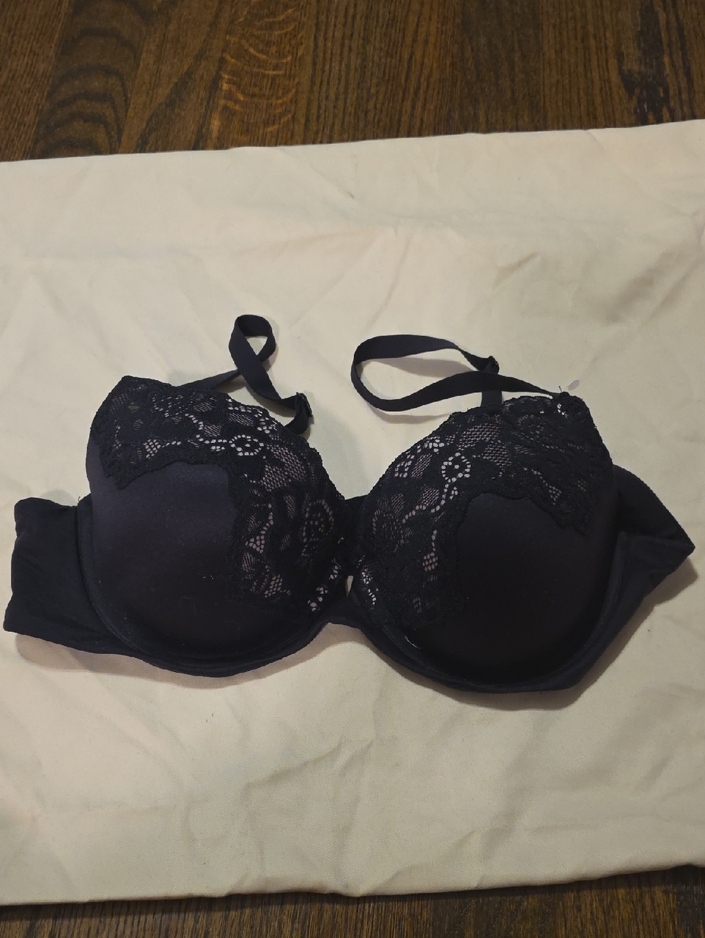 Maidenform Black Lace Padded Bra
